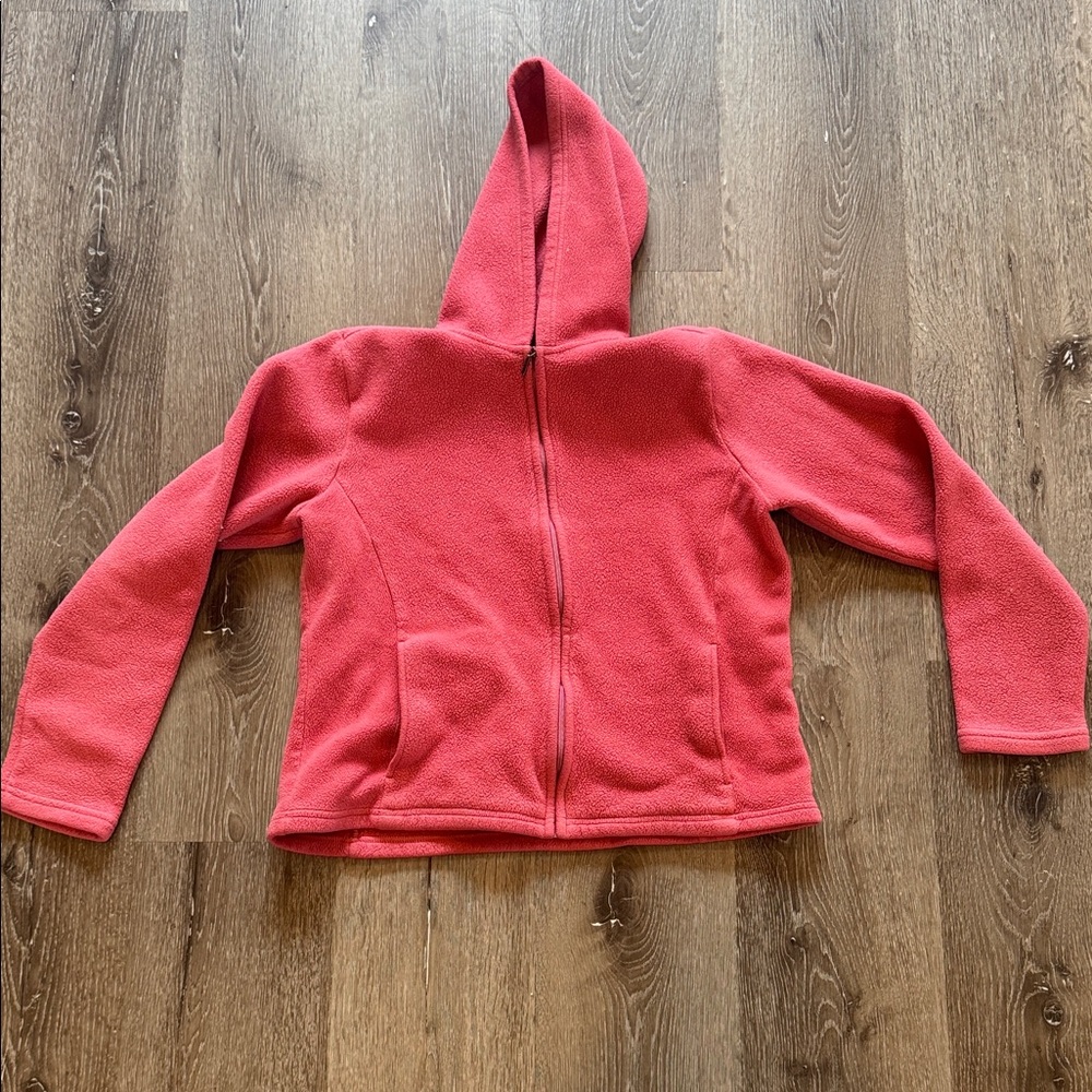 L.L. Bean Women’s pretty pink Hooded Fleece Jacket